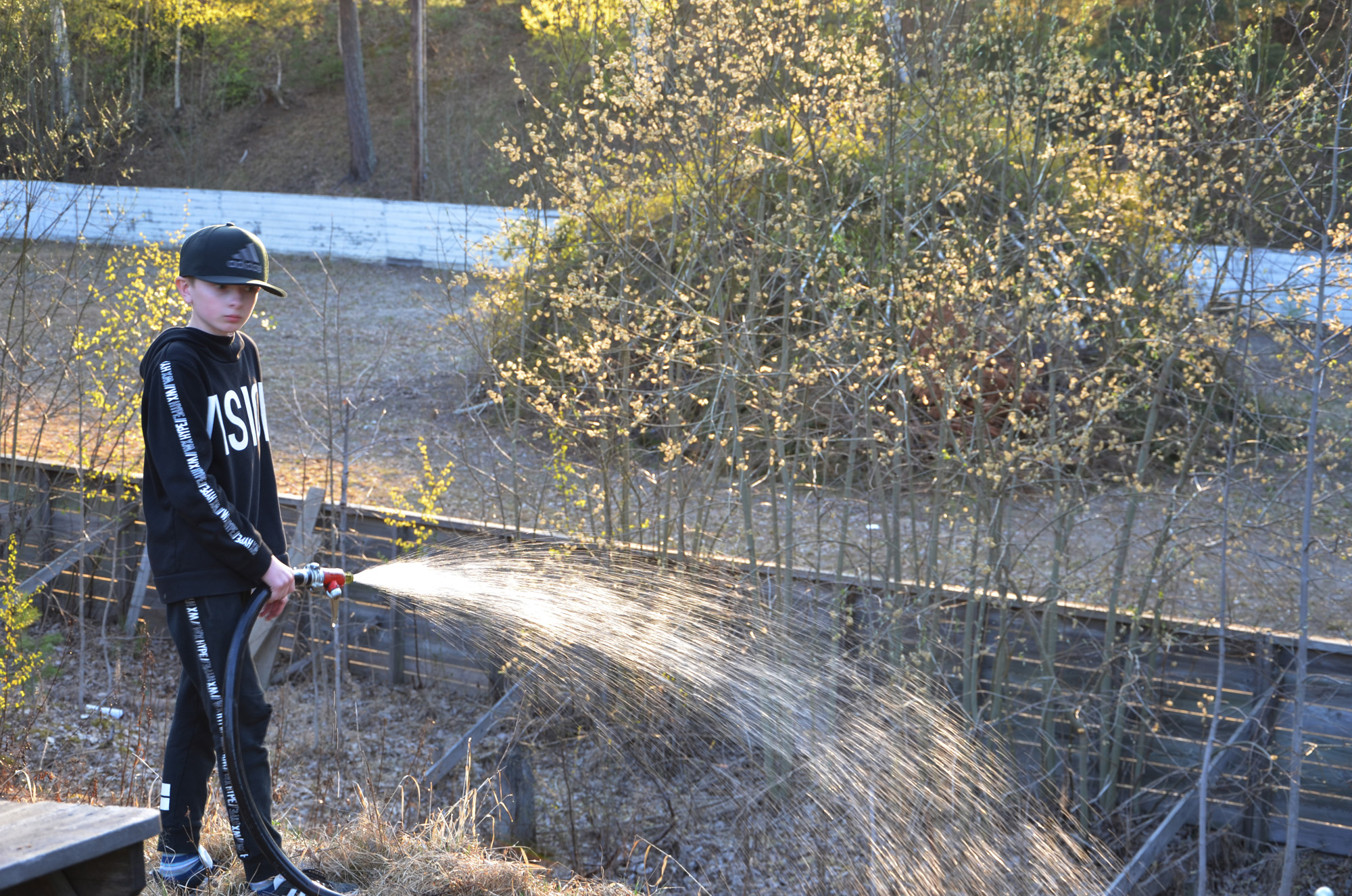 Röste.nu – Röstebilder – Valborgsfirande vid Dönjegården 2019