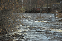 Röste.nu – Röstebilder – Våren kom med översvämning i Röste 2011