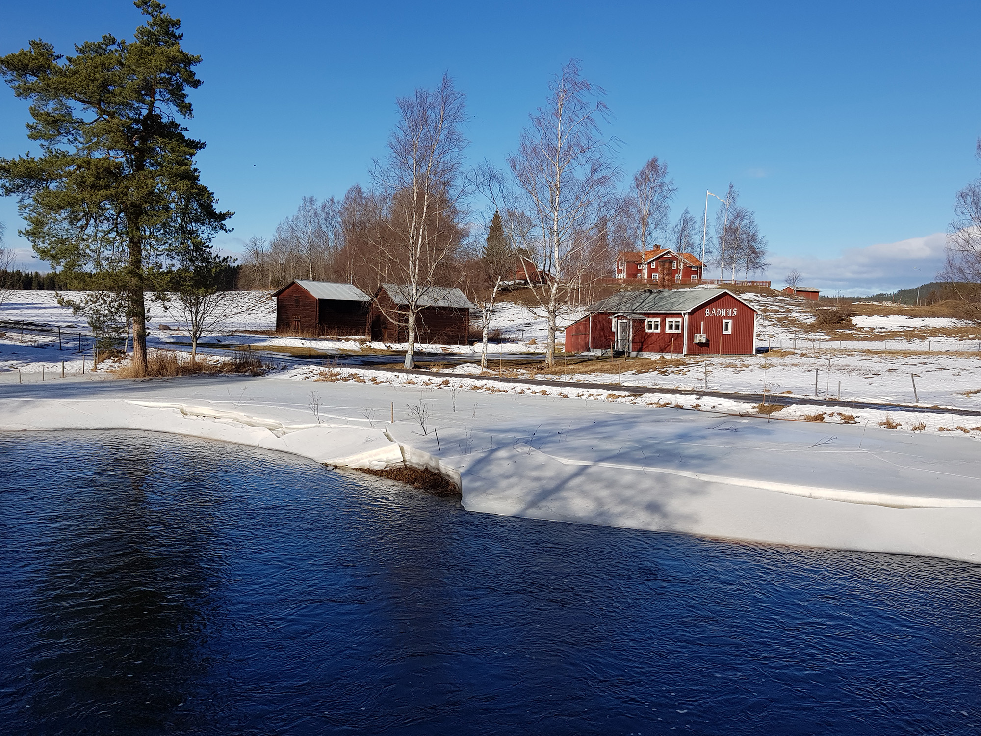 Röste.nu – Vårvinter vid Galvån och Röste Badhus 2021